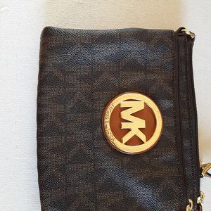 Michael Kors Fulton Crossbody